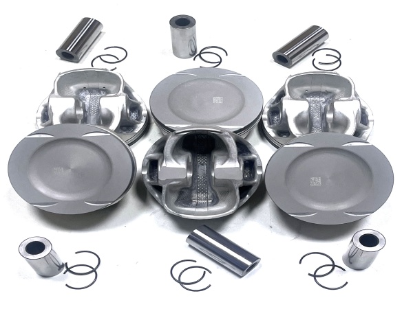 OE:157 030 05 17Piston